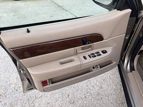 2003 Mercury Grand Marquis GS