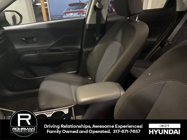 2025 Hyundai Kona SEL Convenience