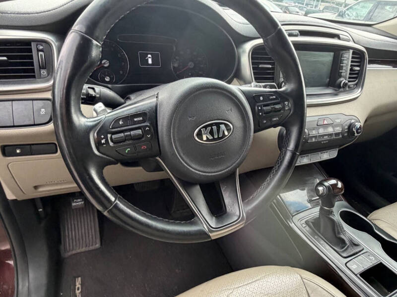 2017 Kia Sorento EX
