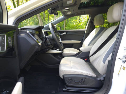 2023 Audi Q4 e-tron quattro Premium 50