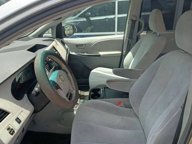 2011 Toyota Sienna