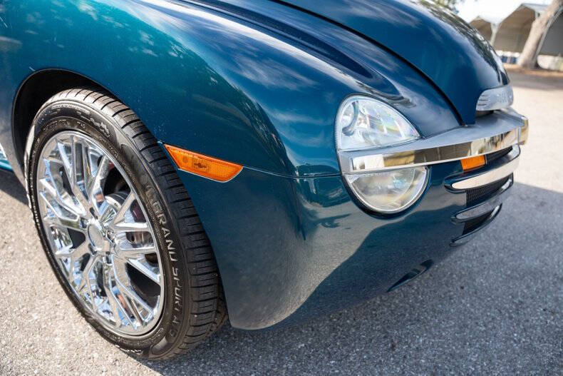 2005 Chevrolet SSR LS