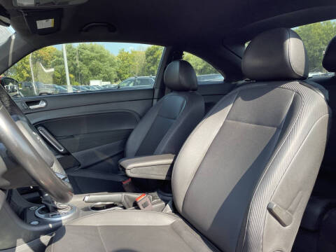 2018 Volkswagen Beetle 2.0T S