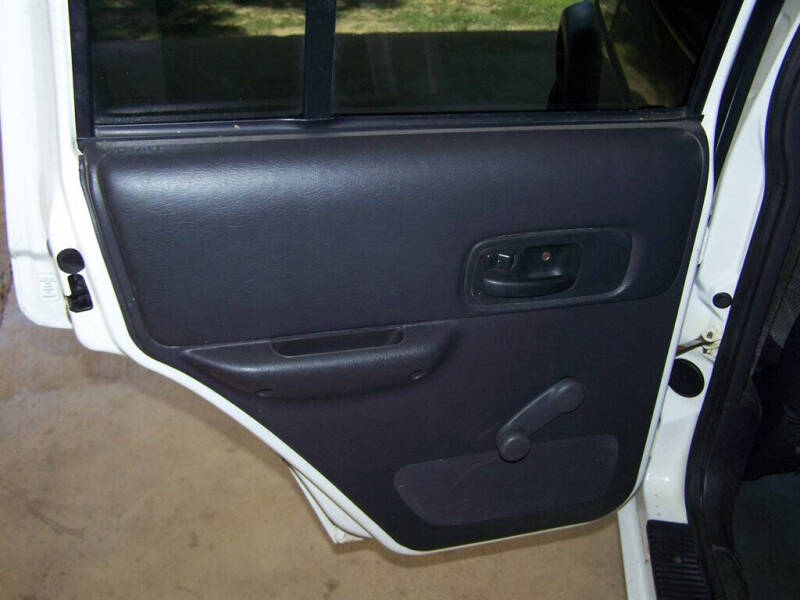 1999 Jeep Cherokee SE