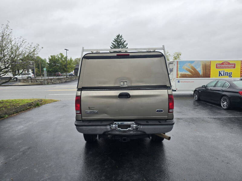 2006 Ford F-350 Super Duty XLT photo 12