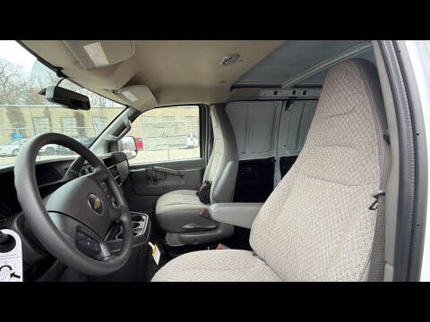2026 Chevrolet Express 2500