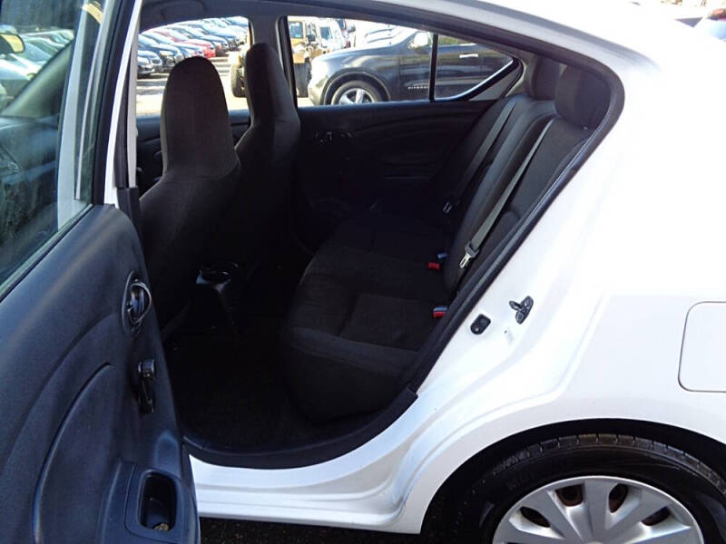 2016 Nissan Versa 1.6 S