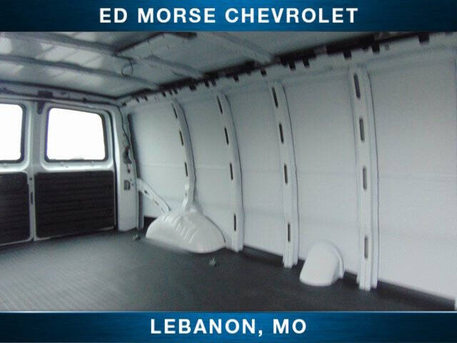 2025 Chevrolet Express 2500