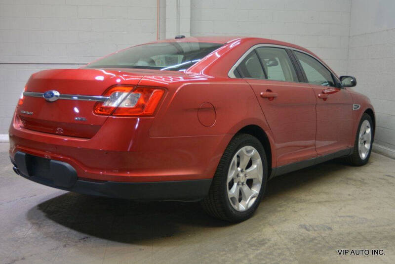2011 Ford Taurus SEL