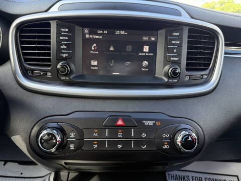 2020 Kia Sorento LX V6