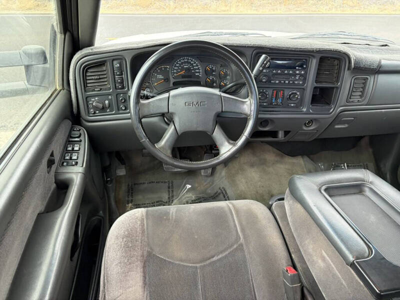 2003 GMC Sierra 2500HD