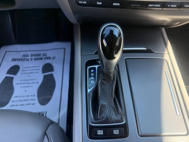2017 Genesis G80 3.8