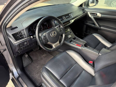 2014 Lexus CT 200h