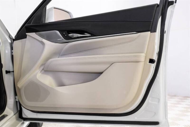 2021 Cadillac CT4 Luxury