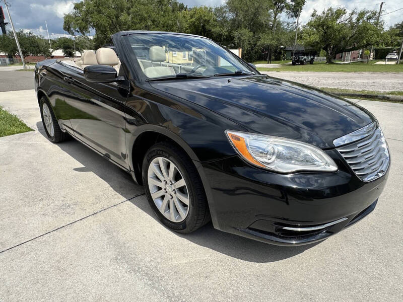 2014 Chrysler 200 Touring