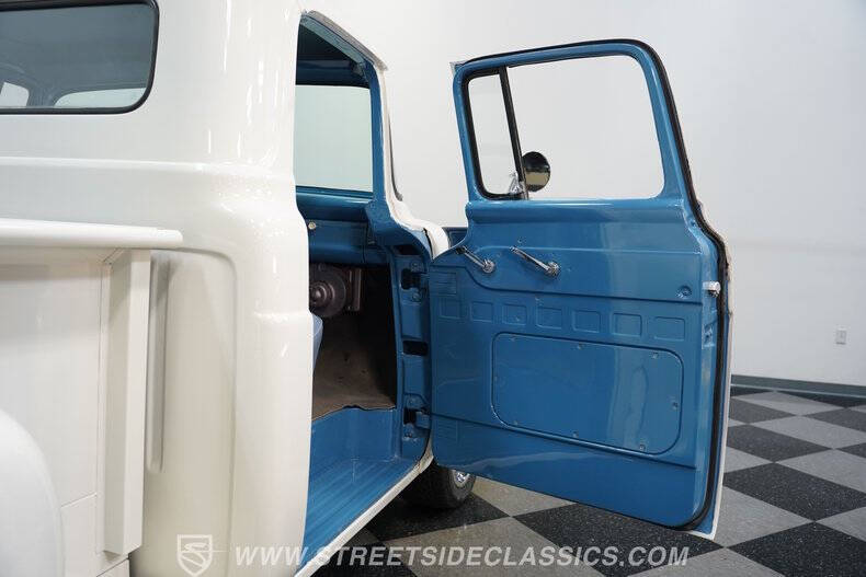 1960 Ford F-100