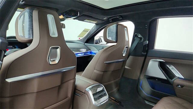 2024 BMW i7 eDrive50