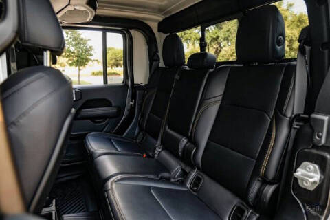 2024 Jeep Gladiator Sport