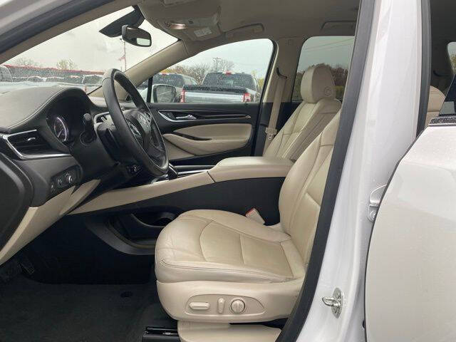 2021 Buick Enclave Essence