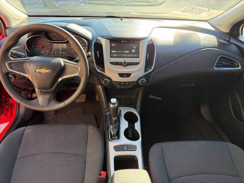 2018 Chevrolet Cruze LS Auto