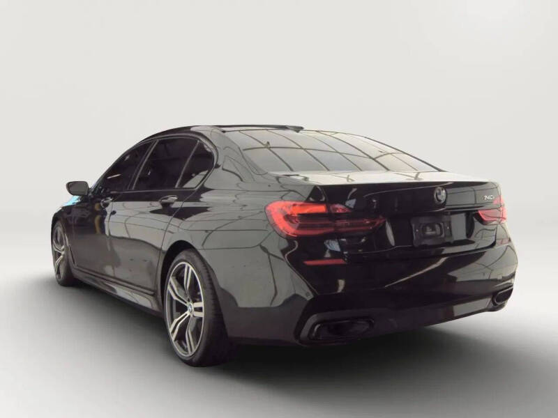 2019 BMW 7 Series 740i