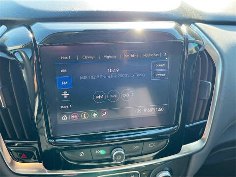 2021 Chevrolet Traverse LT Cloth