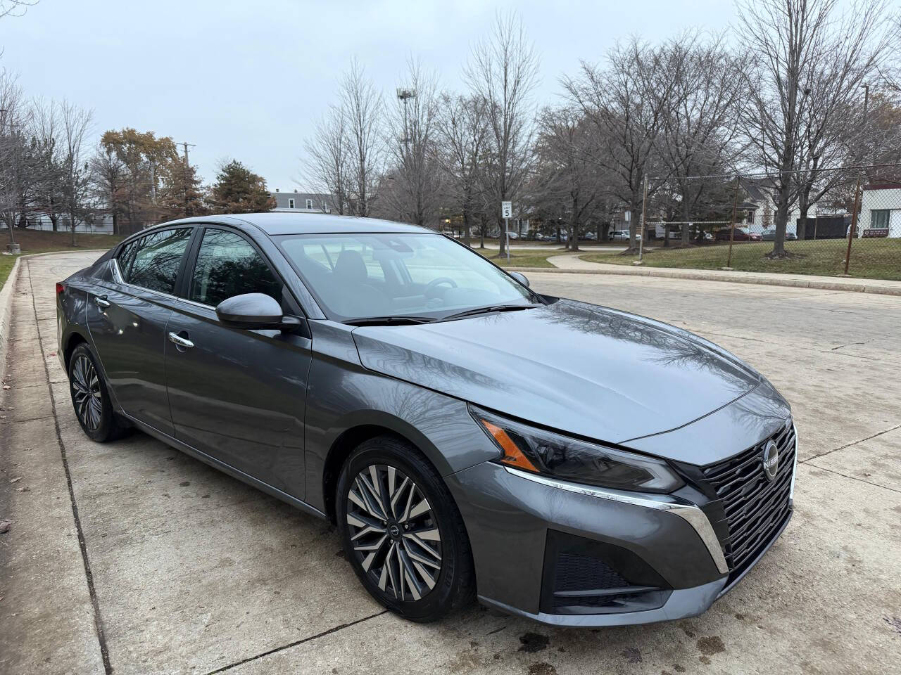 2023 Nissan Altima 2.5 SV 4dr Sedan's photo