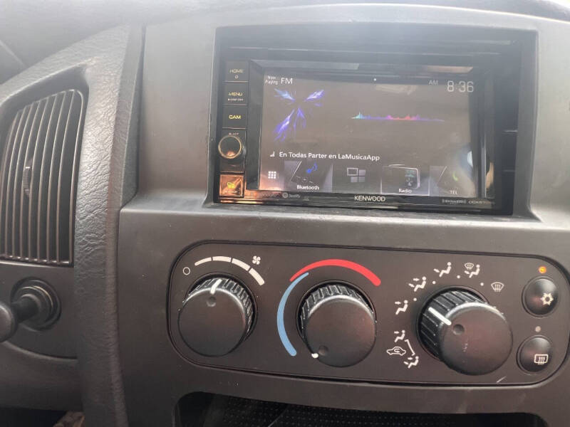 2004 Dodge Ram 1500 SLT