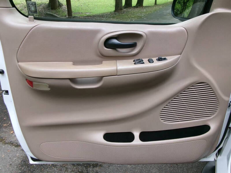 1999 Ford F-150 Lariat