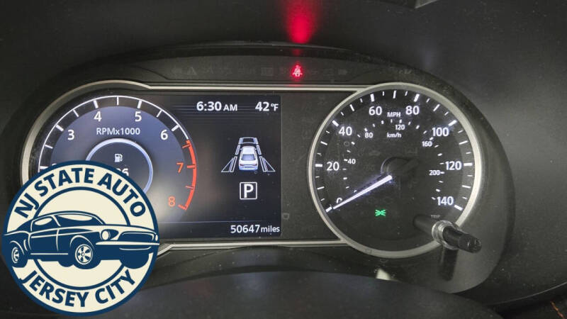 2020 Nissan Versa SR