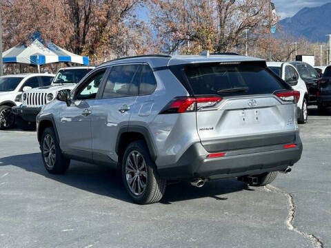 2025 Toyota RAV4 Hybrid XLE Premium