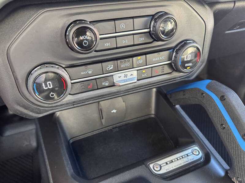 2023 Ford Bronco Black Diamond Advanced