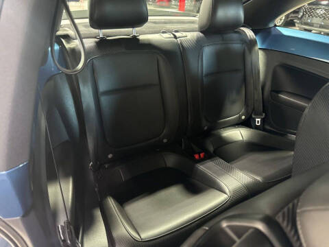 2017 Volkswagen Beetle 1.8T SE