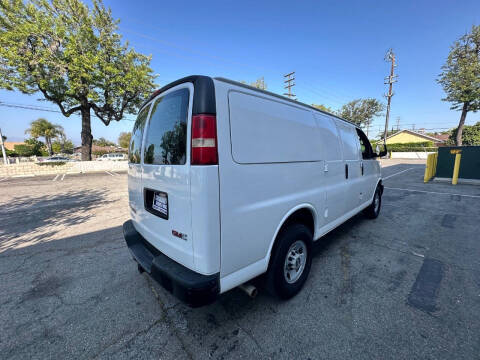 2009 GMC Savana 3500