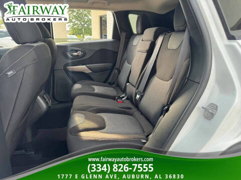 2017 Jeep Cherokee Sport