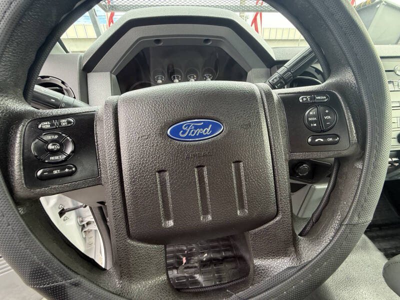 2015 Ford F-350 Super Duty XL