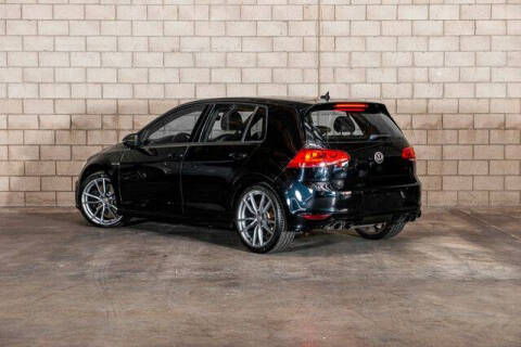 2017 Volkswagen Golf R 4Motion