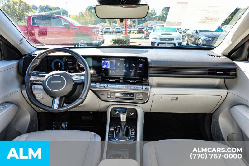 2025 Hyundai Kona SEL