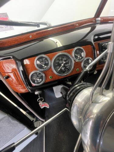 1940 Ford Deluxe