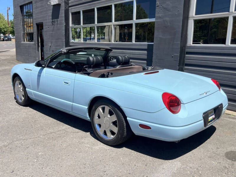 2003 Ford Thunderbird