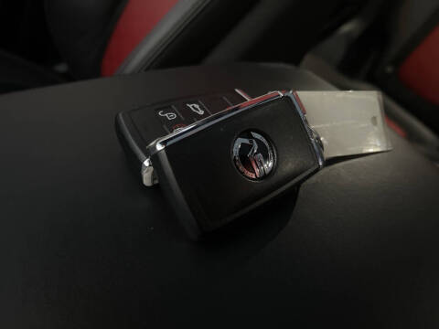 2020 Land Rover Range Rover Sport SVR