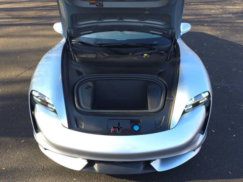 2020 Porsche Taycan Turbo