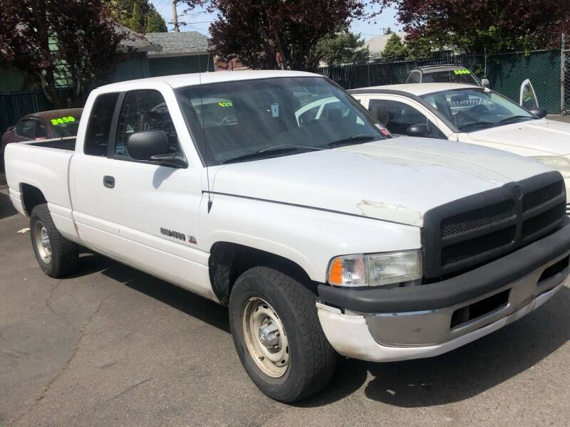 2000 Dodge Ram Pickup 1500 for sale at Blue Line Auto Group in Portland OR