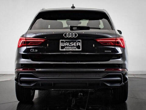 2025 Audi Q3 quattro S line Prem Plus 45 TFSI