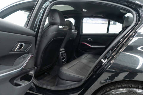 2025 BMW 3 Series 330i xDrive