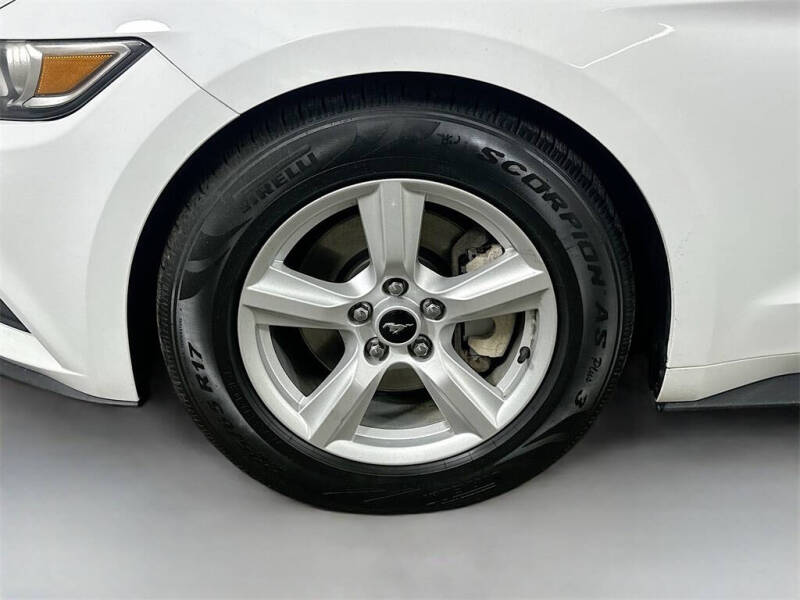 2015 Ford Mustang V6