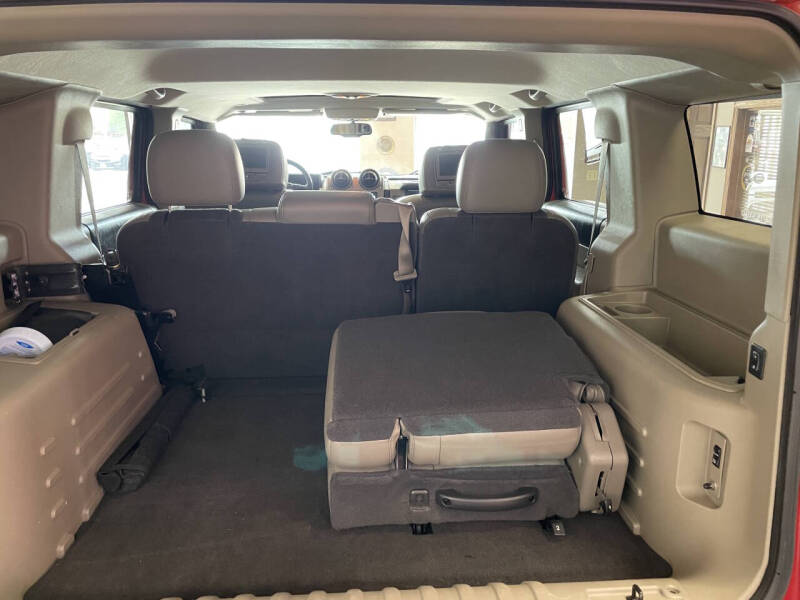 2004 HUMMER H2