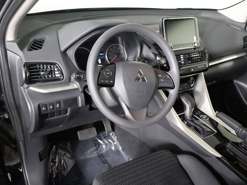 2026 Mitsubishi Eclipse Cross LE