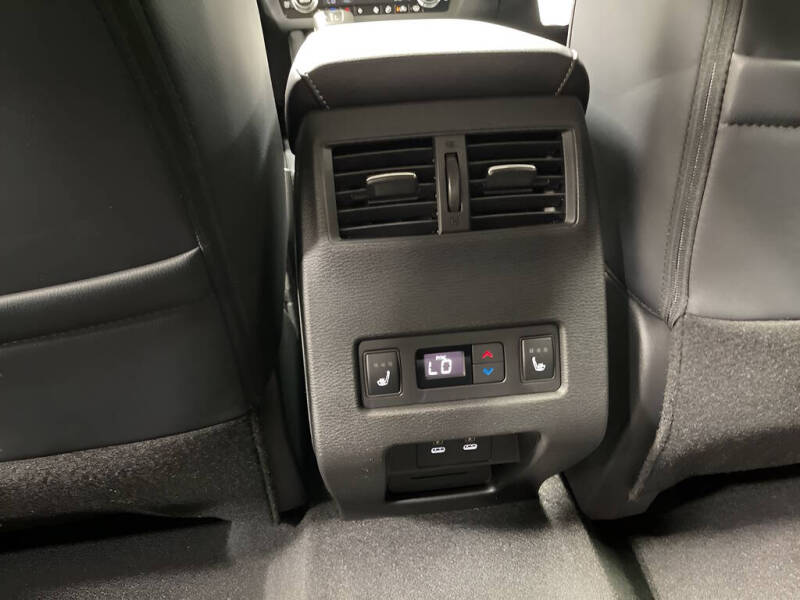 2026 Mitsubishi Outlander SEL