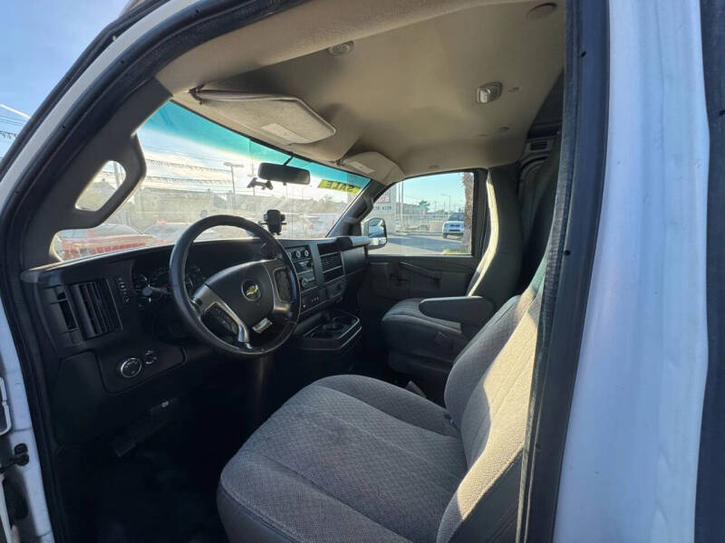 2018 Chevrolet Express 2500